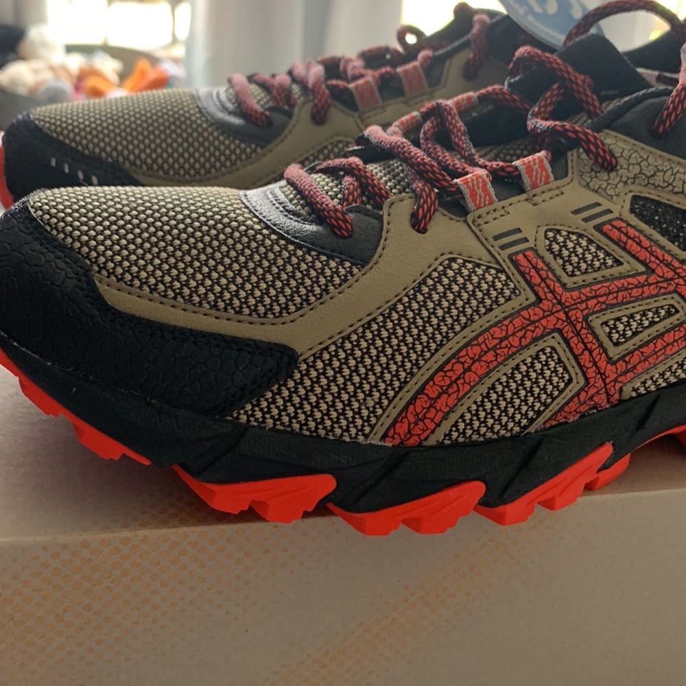 ASICS Men’s Gel-Sonoma New in Box